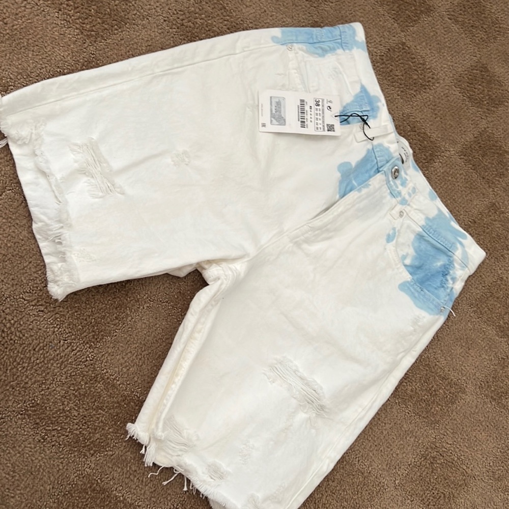This is brand new Zara mens tie dye denim shorts